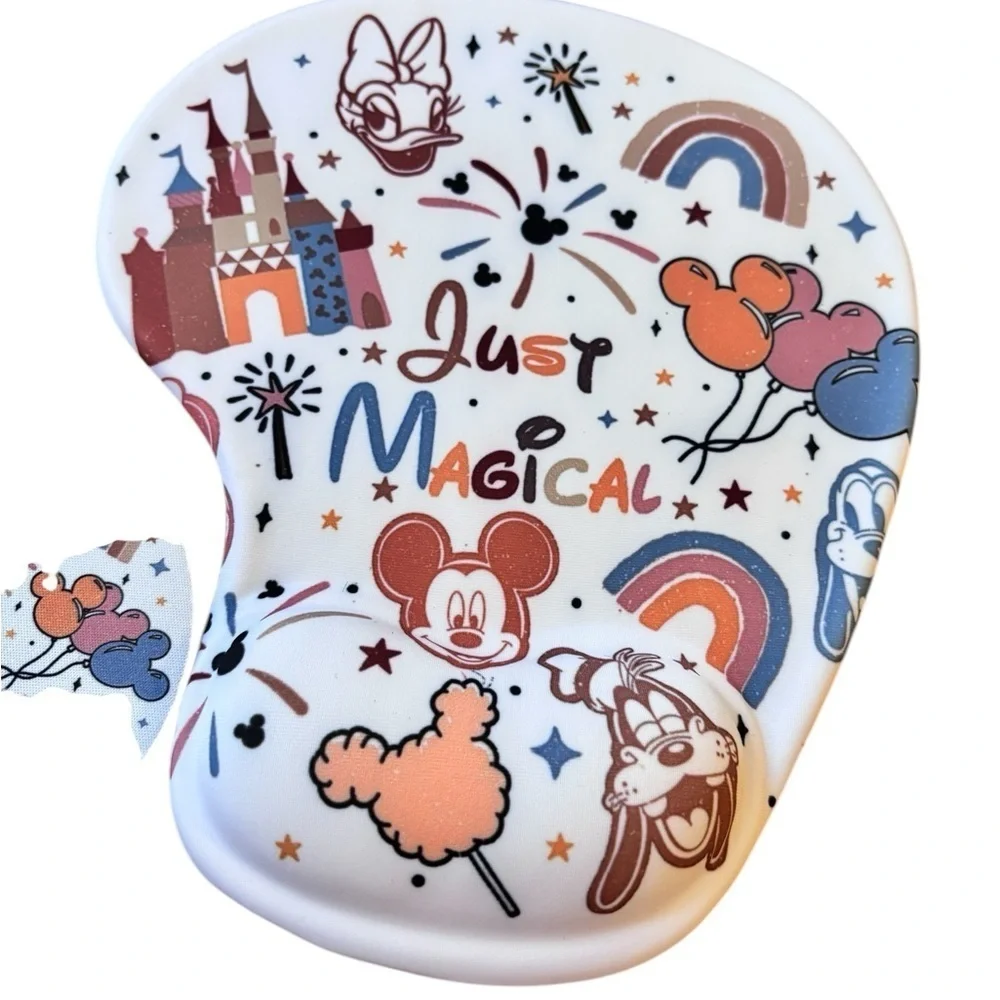 Mickey Mouse Magic Kingdom Ergonomic Mousepad and Coaster NIB Pain Relief